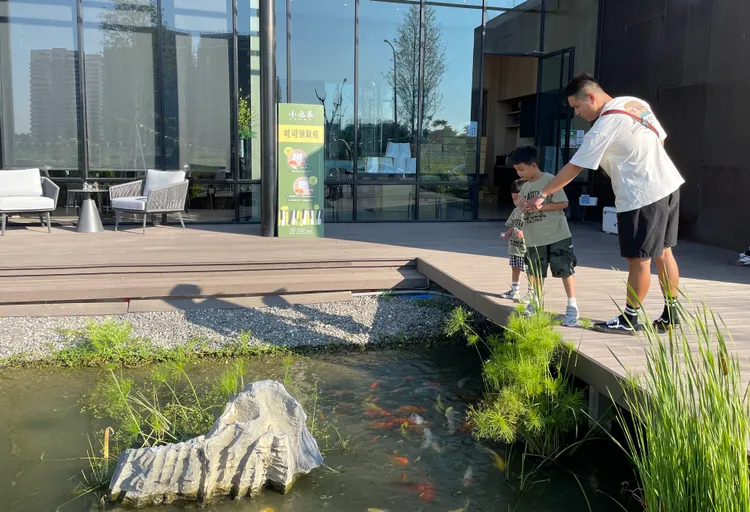 呂金發認為，建商賣的不僅是房子，而是種生活態度與價值。泰嘉開發提供