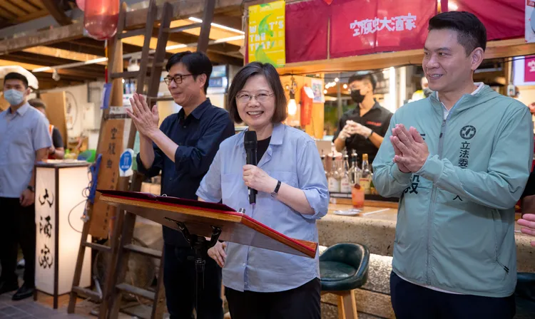 蔡英文指，是由中央出資的這筆市場改造計畫經費，花得很值得。總統府提供