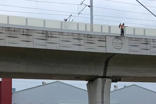 他為躲警察爬台鐵栗林站　翻牆遭自強號撞死！列車一度暫停員林站