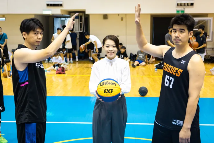 高虹安市長主持開球。新竹市府提供