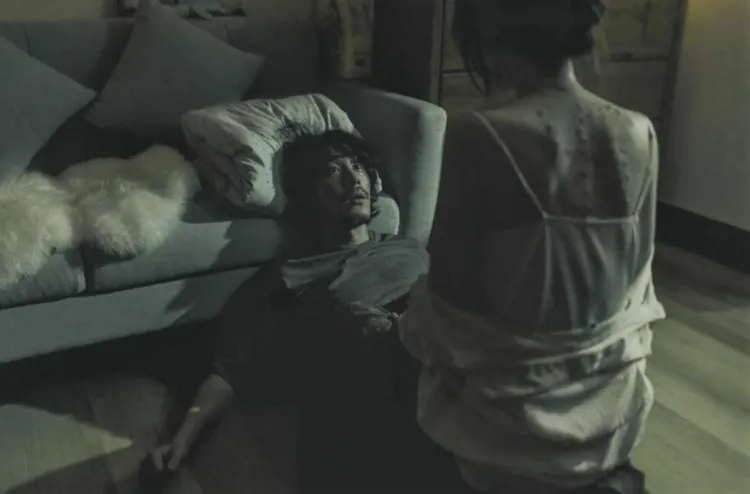 曾莞婷（右）、黃騰浩有床戲鏡頭。