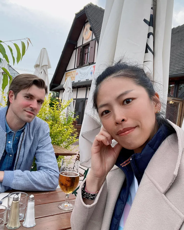 謝淑薇和溫柔哥感情穩定。  翻攝Su-Wei Hsieh 夢遊寫真人謝淑薇臉書