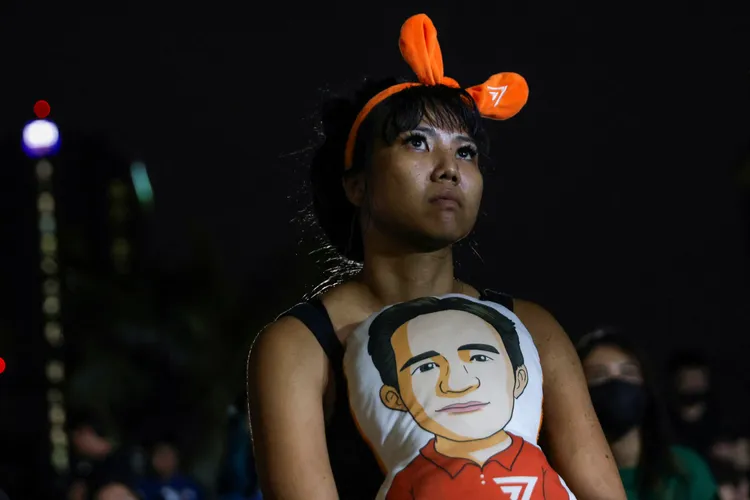 皮塔的支持者神情落寞。路透社