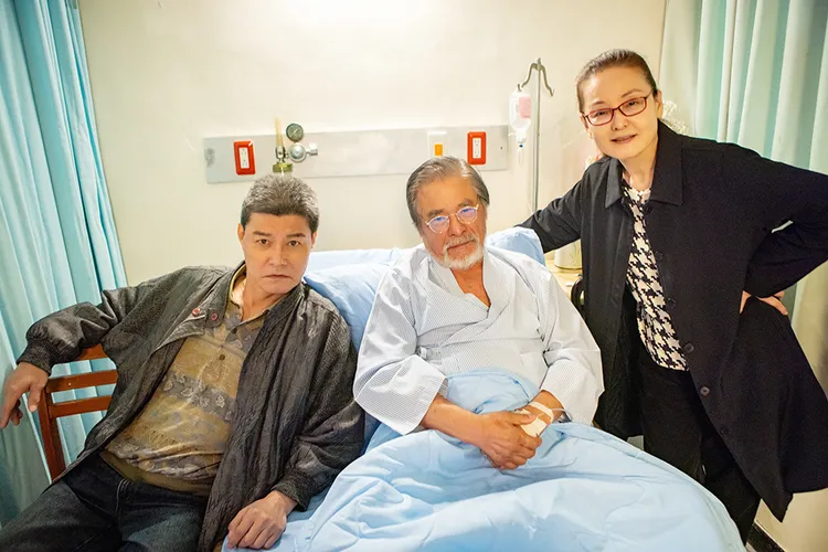 《搜尋者》王中皇（左起）、雷洪、王淑娟。大愛提供