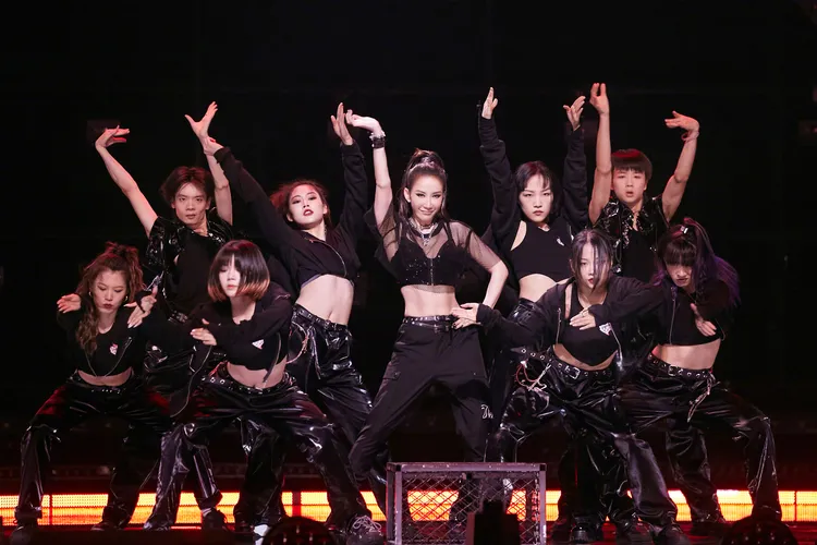 李玟演唱舞台魅力十足。翻攝李玟微博