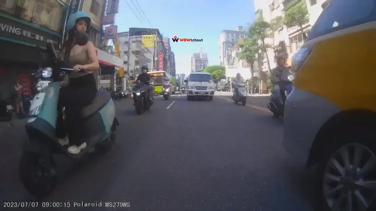 翻攝自YT頻道「WoWtchout - 地圖型行車影像分享平台」