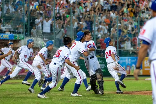 中華隊再見安打3比2氣走日本！U12世界盃開幕戰贏球