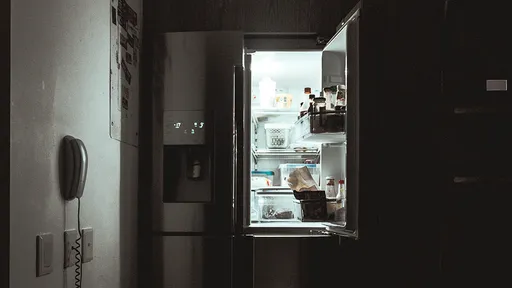 34歲男「躲冰箱」結果出不來　甩掉警察反而迎來死神