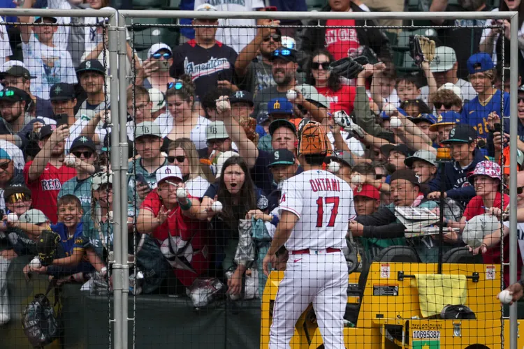 大谷翔平受到球迷熱烈歡迎。美聯社