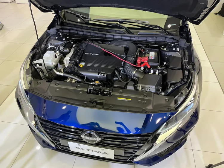 Nissan Altima動力搭載品牌招牌的「VC-Turbo可變壓縮比引擎」，可輸出239匹最大馬力與36.9kgm最大扭力。周奕豪攝