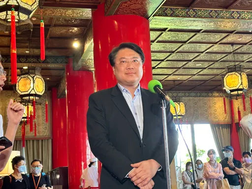 侯友宜、柯文哲凱道遊行喊「居住正義」　林右昌嗆爆：要選舉才來批評中央