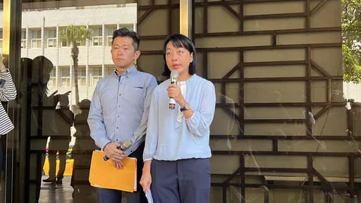 餵藥案不起訴爆案外案！王鴻薇控洩幼保師個資　王婉諭怒開吉