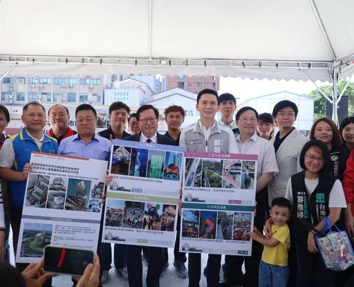 鄭文燦率政院團隊視察竹北 鄭朝方為「竹北水岸市集園區」請命