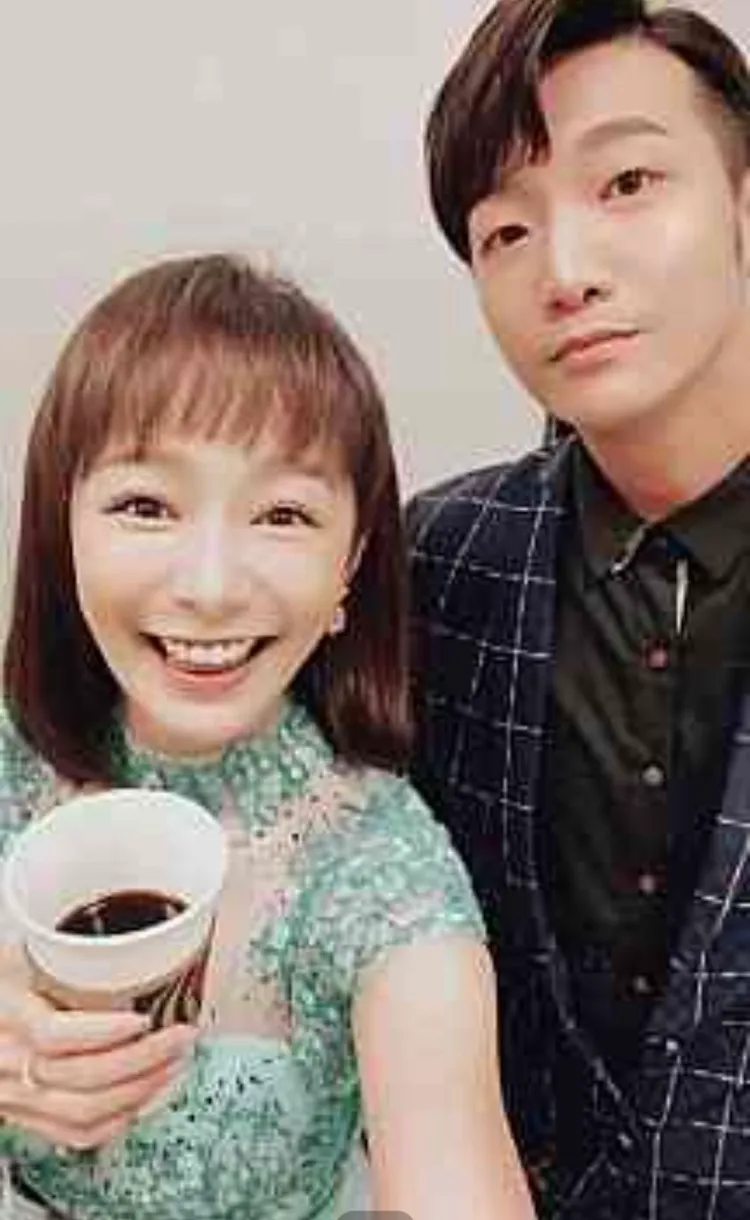 茵芙（左）被楚翔的貼心打動。茵芙提供