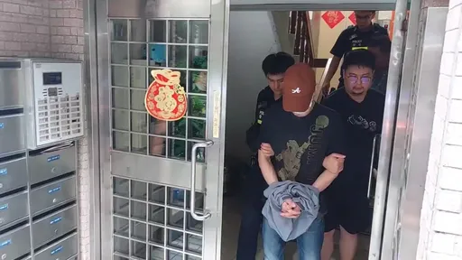 男持槍逼前女友復合　警方苦勸12小時棄械投降