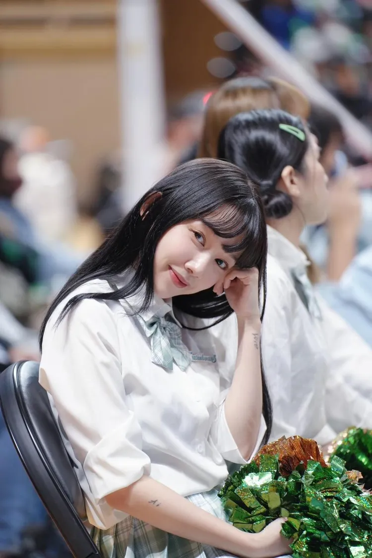 台啤啦啦隊女神羚安日前在節目上透露，自己也曾遇過「攝狼」。翻攝《羚安》粉絲頁