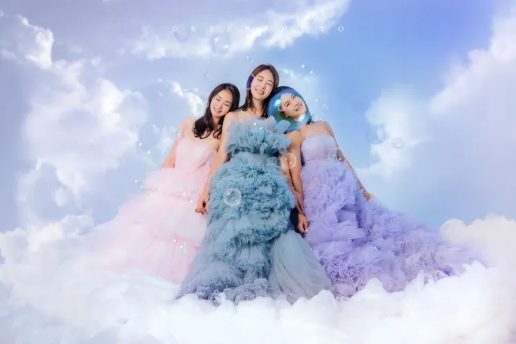 母女3人感情深厚。C.H wedding