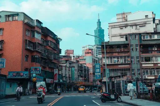 這地僅長30公尺、寬50公分 價格卻可買北市房子!關鍵在5個字