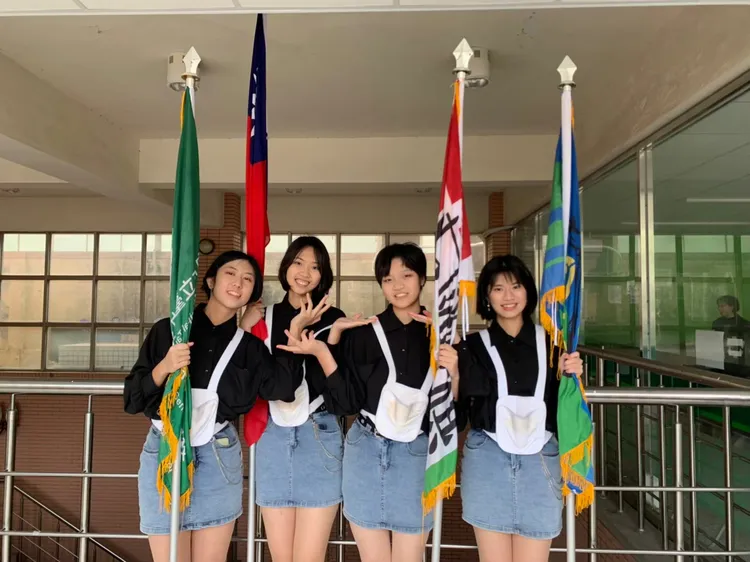孫藝綸是學校儀隊旗手。校方提供