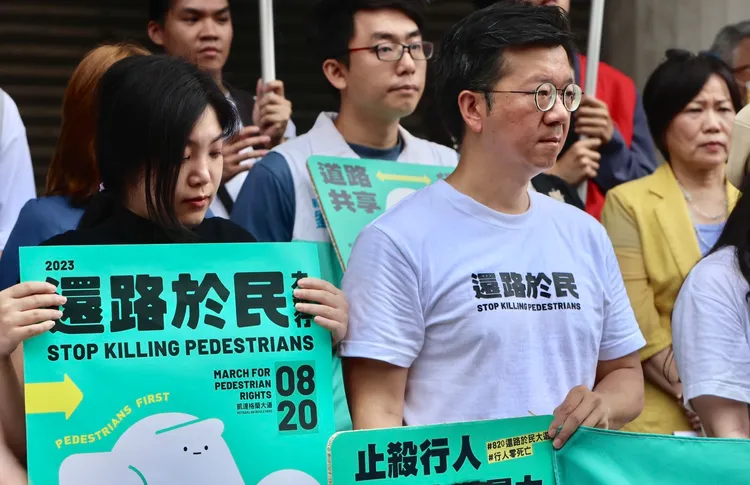 民團推動820上凱道「還路於民」，並提出5訴求。林林攝