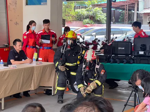 企業力挺捐5具「火場中的眼睛」　台中市消防裝備注入新能量