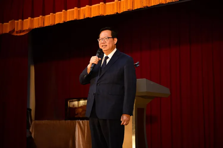 鄭文燦致詞。翻攝畫面