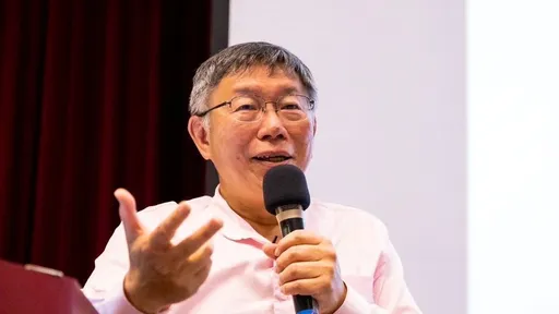 阿北要唱歌了!柯文哲首場演唱會1張8800元 網揉眼:認真嗎?