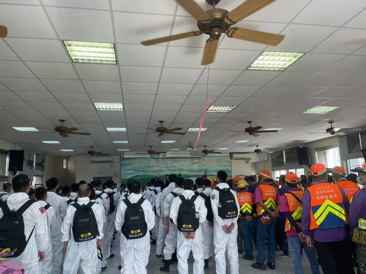 相關人員大會師共同對抗登革熱。市府提供