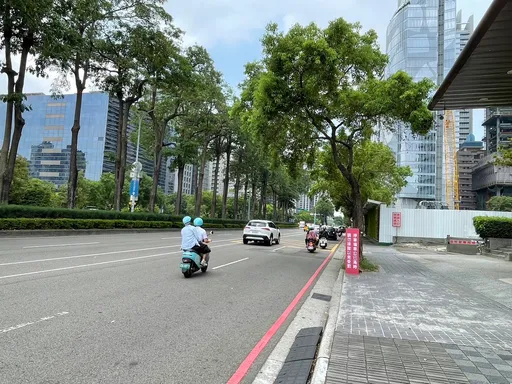 台中7期商圈加強交通疏導 市府撤銷撤銷惠中路南向外側交通錐
