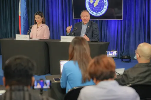 菲律賓防長談中國武力犯台威脅：每天都在密切關注