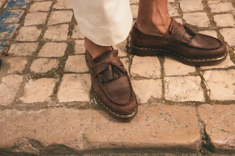 Dr. Martens Crazy Horse系列Adrian流蘇樂福鞋，7280元。品牌提供