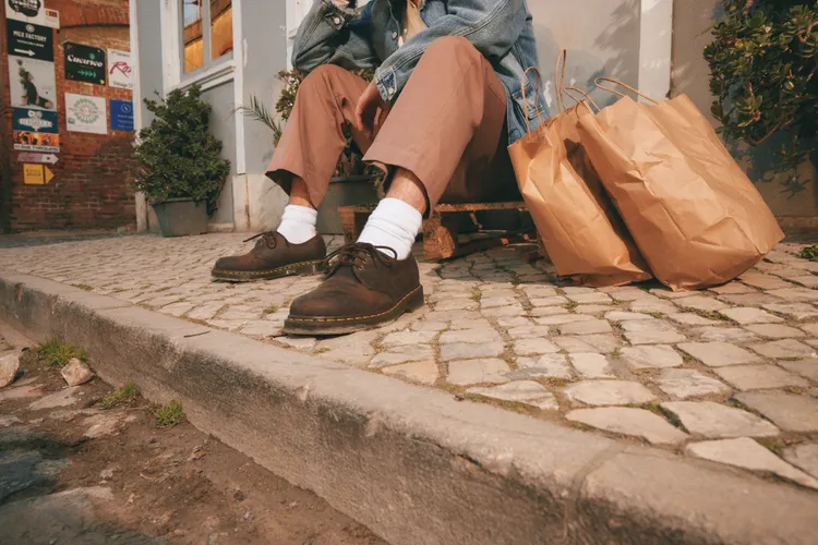 Dr. Martens Crazy Horse系列1461 3孔馬汀鞋，6680元。品牌提供