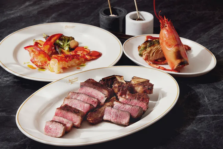 台北喜來登安東廳30天乾式熟成丁骨+緬因州龍蝦。業者提供