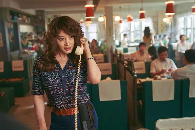 金惠秀片中飾演海女，她其實有水中恐怖症。車庫娛樂提供