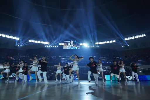 彰化縣體育館睽違300多天再度啟用！首秀中華藍險勝中華白