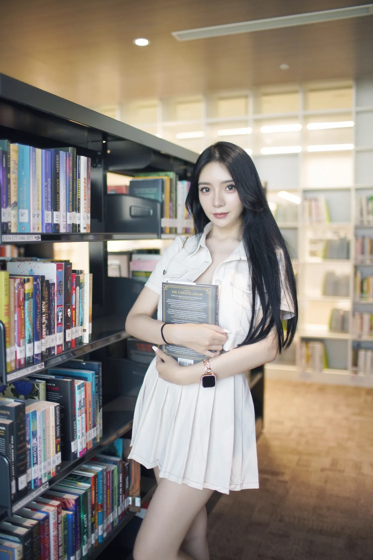 Angelina笑說朋友第一眼看到她覺得高冷、難相處,但熟了之後他們就覺得很好聊,有話題時劈裡啪啦聊不完。