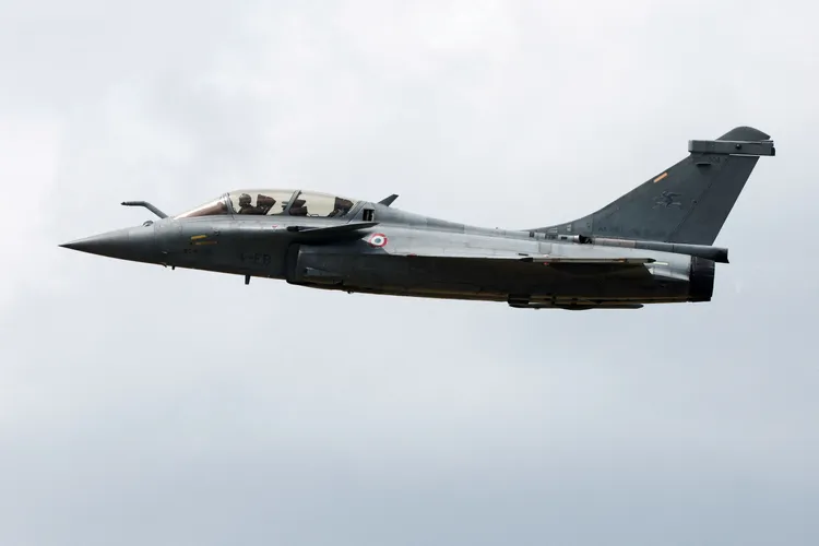 印度與法國將透過戰機引擎共同製造，擴大在航空科技的合作。圖為法製飆風戰鬥機（Rafale）。路透社