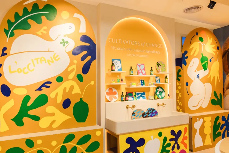 藝術家週依帶來的永恆藝術創作。品牌提供