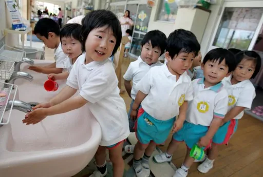 日本有孩子家庭數首次跌破1000萬戶　少子化加速