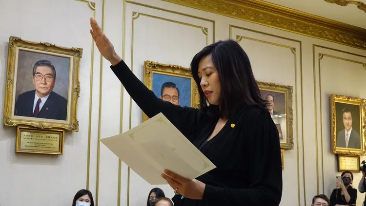 吳欣盈2022年11月宣誓就職立委。資料照片