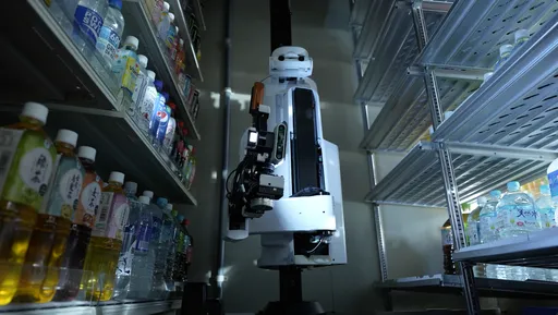 鴻海參與機器人製造商TX融資 雙方合作生產下一代機器人模型「GHOST」