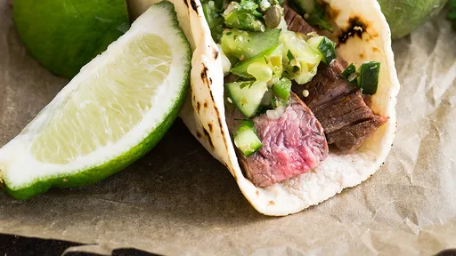 駭人！他殺妻分屍爽嗑「大腦玉米餅」　頭骨砸碎當菸灰缸