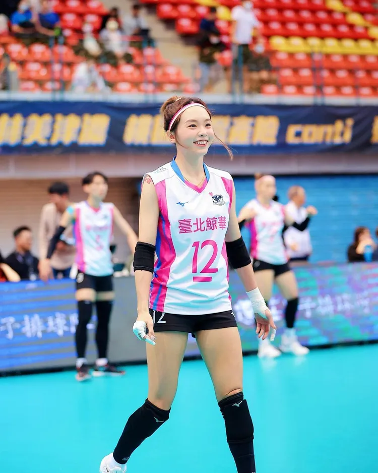 「排球甜心」廖苡任外型與球技兼具。取自廖苡任IG
