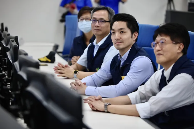 台北市長蔣萬安視察建國抽水站及總管理中心。林林攝