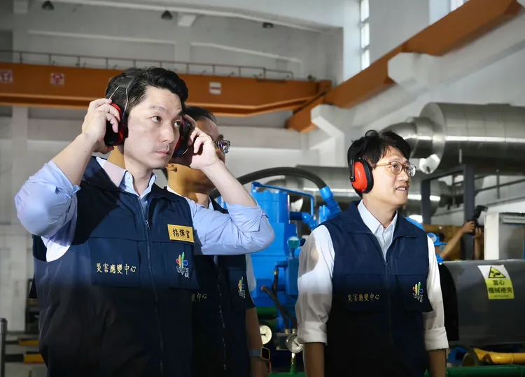 台北市長蔣萬安視察建國抽水站。林林攝