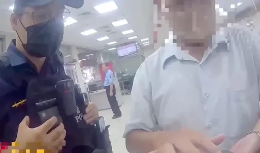 7旬翁誤信「穩賺不賠」騙術 信義警聯手行員苦勸成功阻詐百萬台幣