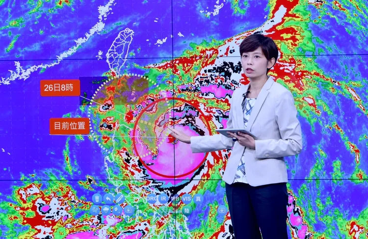 周五白天之後，台灣本島風雨漸緩，不過澎湖金門風雨狀況要晚間才趨緩。林林攝