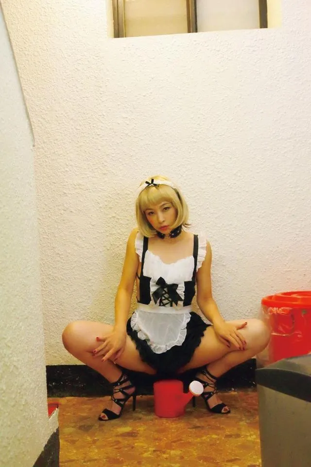 垠凌打造生涯最後一本寫真集。翻攝《每日體育》