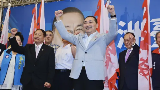 郭台铭抛哑谜讽「秃子、汉子、燕子」合体？　侯友宜：我不评论