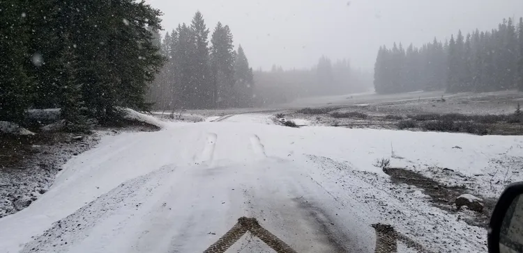 甘尼森國家森林冬季嚴寒。翻攝臉書@GMUG National Forests